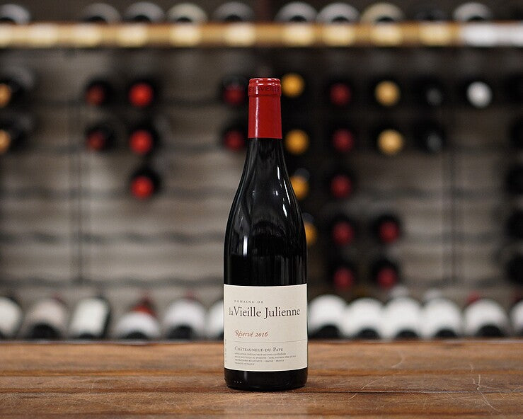 Domaine de la Vieille Julienne Châteauneuf-du-Pape "Réserve" 2016
